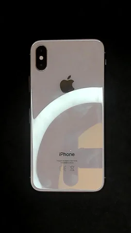 Foto tomada del Apple iPhone X de E***a posterior a la reparación de tapa trasera y pantalla el 2 de Noviembre de 2021