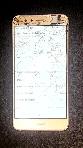 Huawei P10 Lite de M***a antes de la reparación de pantalla