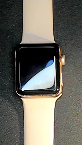 Apple Watch Serie 3 38mm de A******n antes de la reparación de batería