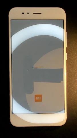 Foto tomada del Xiaomi Mi A1 (Mi 5X) de T**e posterior a la reparación de pantalla y batería el 27 de Diciembre de 2021