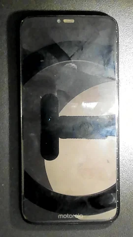 Motorola Moto G7 Power de J***a antes de la reparación de electrónica de botón de encendido y electrónica de botones de volumen