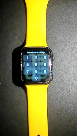 Apple Watch Serie 5 44mm de D***d antes de la reparación de cristal digitalizador