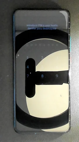 Foto tomada del Xiaomi Poco F2 Pro de J**n posterior a la reparación de puerto de carga el 25 de Enero de 2022