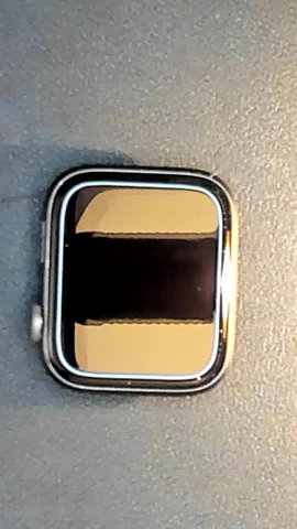 Foto tomada del Apple Watch Serie 4 44mm de M***a posterior a la reparación de cristal digitalizador el 28 de Enero de 2022