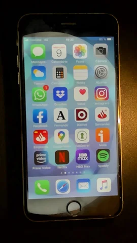 Apple iPhone 6s Plus de F******o antes de la reparación de batería