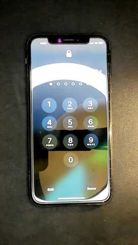 Foto tomada del Apple iPhone X de S****o posterior a la reparación de vibrador el 24 de Febrero de 2022