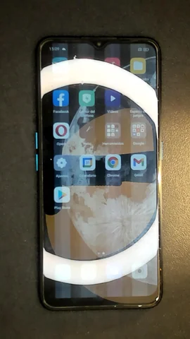 Oppo A9 (2020) de P***o antes de la reparación de pantalla