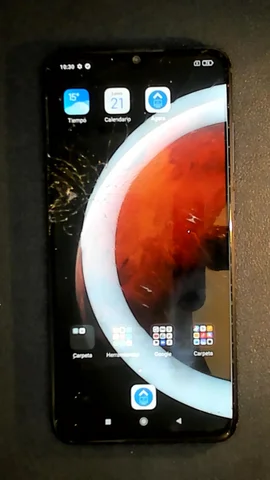 Xiaomi Mi 9 Lite de A*****n antes de la reparación de pantalla