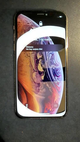 Foto tomada del Apple iPhone XS de L**s posterior a la reparación de pantalla el 30 de Marzo de 2022