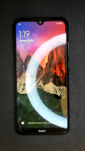 Foto tomada del Xiaomi Redmi Note 8T de J**é posterior a la reparación de batería el 5 de Abril de 2022