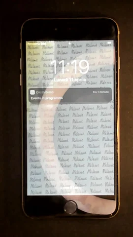 Apple iPhone 6s Plus de M*****e antes de la reparación de pantalla