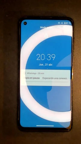 Foto tomada del Motorola Moto G8 Power de L***a posterior a la reparación de pantalla el 21 de Abril de 2022