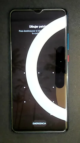 Foto tomada del Xiaomi Mi 9T Pro de C****n posterior a la reparación de pantalla el 28 de Abril de 2022