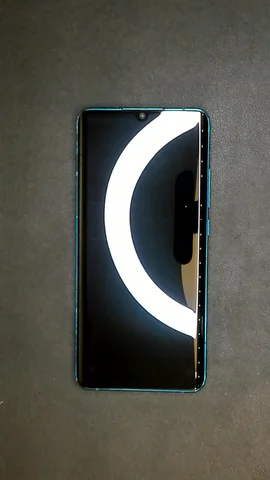 Foto tomada del Xiaomi Mi Note 10 de J****r posterior a la reparación de pantalla el 28 de Abril de 2022