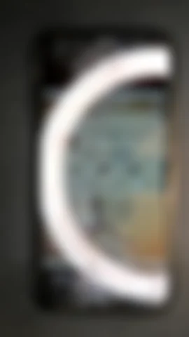Apple iPhone XR de M****l antes de la reparación de auricular