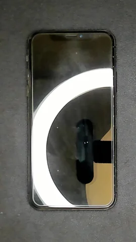 Apple iPhone X de J***e antes de la reparación de auricular y sensor de proximidad