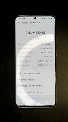 Samsung Galaxy S20 5G de G*****o antes de la reparación de puerto de carga