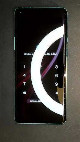 Foto tomada del OnePlus 8 Pro de F*******o posterior a la reparación de pantalla el 16 de Mayo de 2022