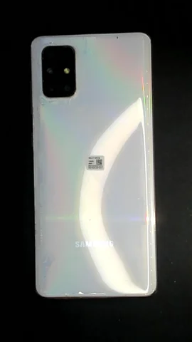 Foto tomada del Samsung Galaxy A71 de R***s posterior a la reparación de lente de cámara trasera el 24 de Mayo de 2022