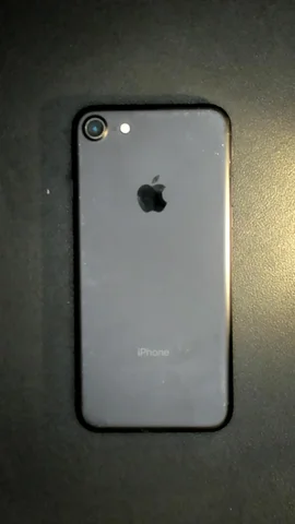 Apple iPhone 7 de P******a antes de la reparación de cámara trasera