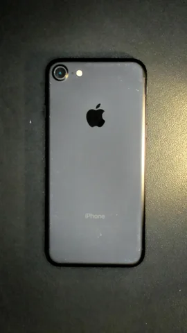 Foto tomada del Apple iPhone 7 de P******a posterior a la reparación de cámara trasera el 1 de Julio de 2022