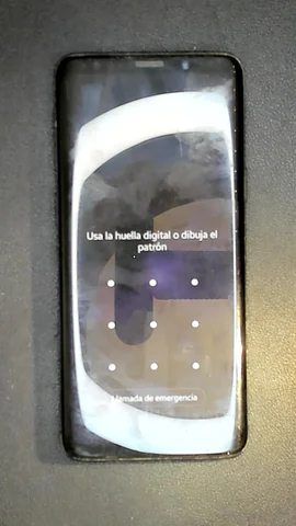 Samsung Galaxy S9 de D***o antes de la reparación de batería