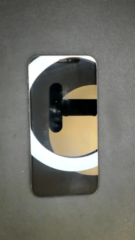 Apple iPhone 12 de M***o antes de la reparación de batería