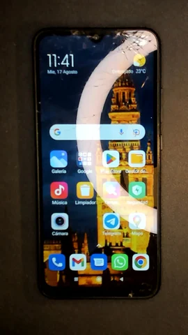 Xiaomi Redmi 9C de A*****n antes de la reparación de pantalla