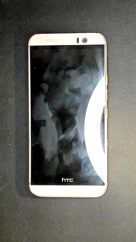 HTC One M9 de R*****o antes de la reparación de batería