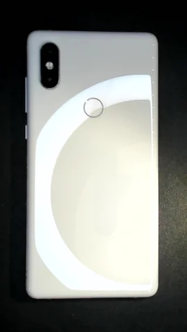 Foto tomada del Xiaomi Mi Mix 2S de J**é posterior a la reparación de lente de cámara trasera el 27 de Agosto de 2022