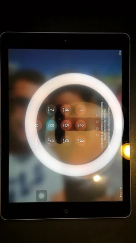 Foto tomada del Apple iPad Air 1 de G*****o posterior a la reparación de cristal digitalizador el 30 de Agosto de 2022