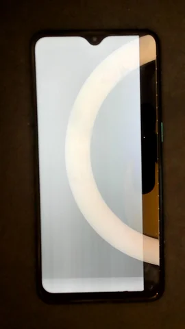 Realme 5 Pro de J***s antes de la reparación de pantalla