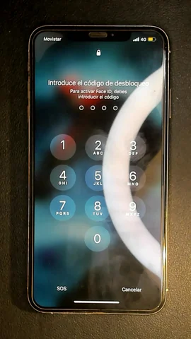 Apple iPhone XS Max de J**n antes de la reparación de batería