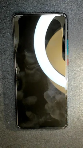 Xiaomi Poco F2 Pro de J**n antes de la reparación de puerto de carga