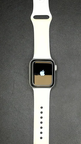 Foto tomada del Apple Watch Serie 6 40mm de M******s posterior a la reparación de cristal digitalizador el 19 de Octubre de 2022