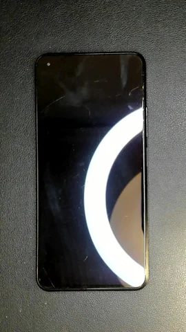 Xiaomi Mi 11 Lite 5G de A*******o antes de la reparación de electrónica de botón de encendido y lector de huellas (o inicio)