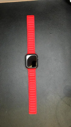 Foto tomada del Apple Watch Serie 6 44mm de M**i posterior a la reparación de cristal digitalizador el 27 de Octubre de 2022