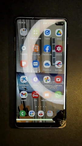 Samsung Galaxy S10+ de A*****o antes de la reparación de pantalla