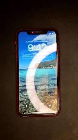 Foto tomada del Apple iPhone 11 de T*****i posterior a la reparación de batería el 11 de Noviembre de 2022