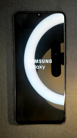 Foto tomada del Samsung Galaxy A32 de M****l posterior a la reparación de puerto de carga el 19 de Noviembre de 2022