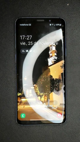 Samsung Galaxy S9 de J**n antes de la reparación de batería