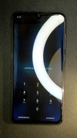 Foto tomada del Xiaomi Mi 9 de J***s posterior a la reparación de puerto de carga el 14 de Diciembre de 2022