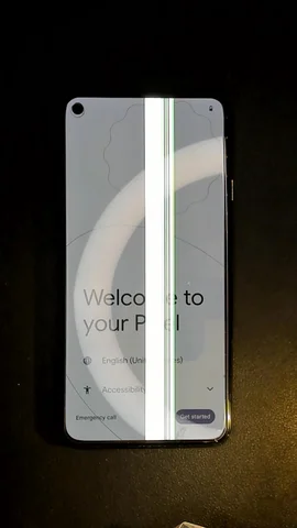 Google Pixel 5 de C****s antes de la reparación de pantalla y cámara delantera