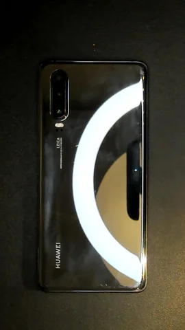 Foto tomada del Huawei P30 de Á****o posterior a la reparación de lente de cámara trasera el 24 de Diciembre de 2022