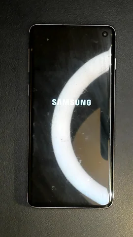 Foto tomada del Samsung Galaxy S10 de E******a posterior a la reparación de batería el 26 de Diciembre de 2022