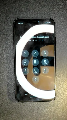 Foto tomada del Apple iPhone XR de T****a posterior a la reparación de puerto de carga el 31 de Enero de 2023