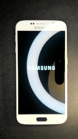 Foto tomada del Samsung Galaxy S6 de P***o posterior a la reparación de pantalla el 13 de Febrero de 2023