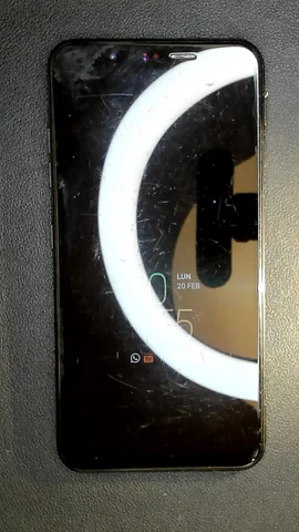 Foto tomada del LG G8S ThinQ de F*******o posterior a la reparación de batería el 16 de Febrero de 2023