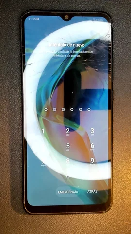 Xiaomi Redmi 10C de Y*****a antes de la reparación de pantalla