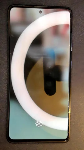 Foto tomada del Samsung Galaxy A51 de A*****o posterior a la reparación de puerto de carga el 5 de Abril de 2023
